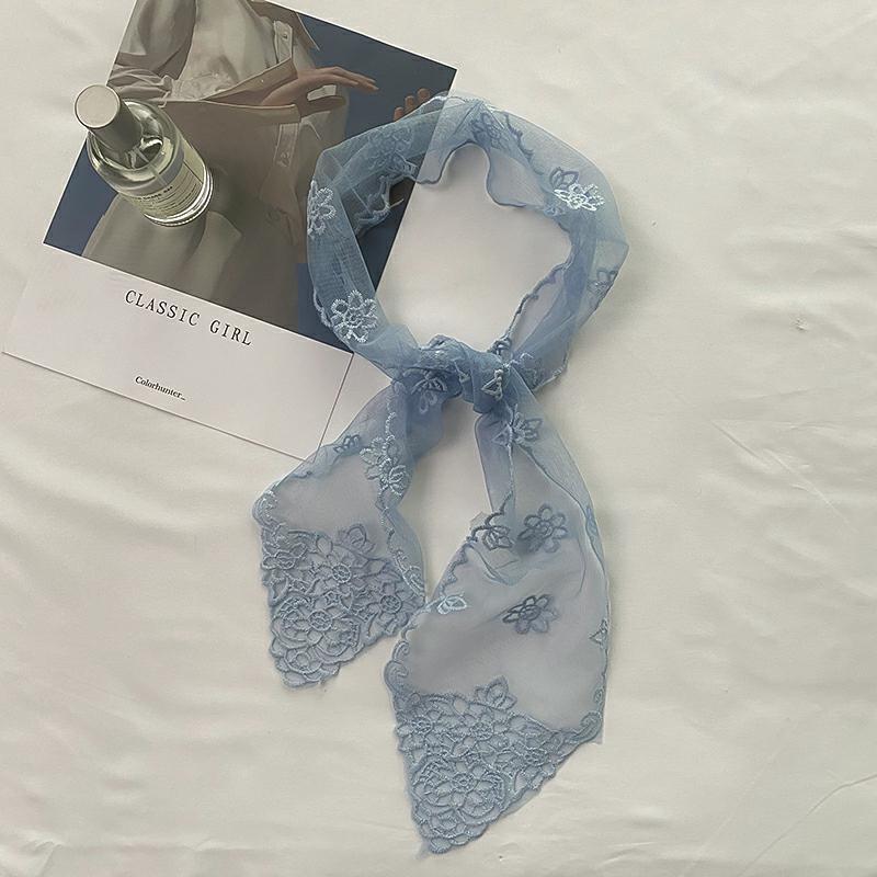 LUCILLE - Lace Hair Streamer