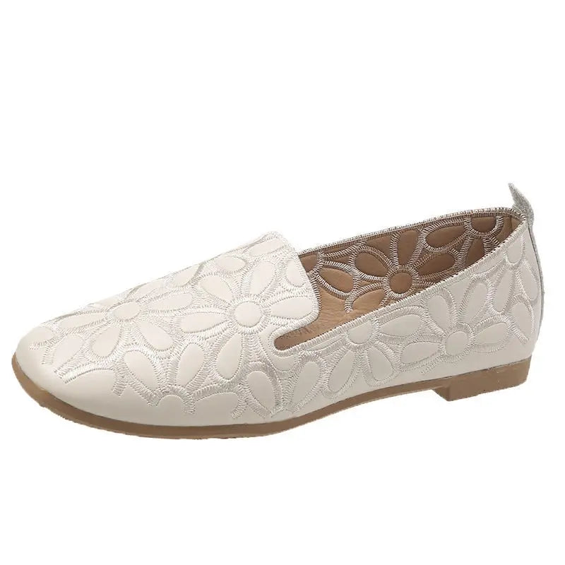 AUGUSTA - Embroidered Ballet Flats