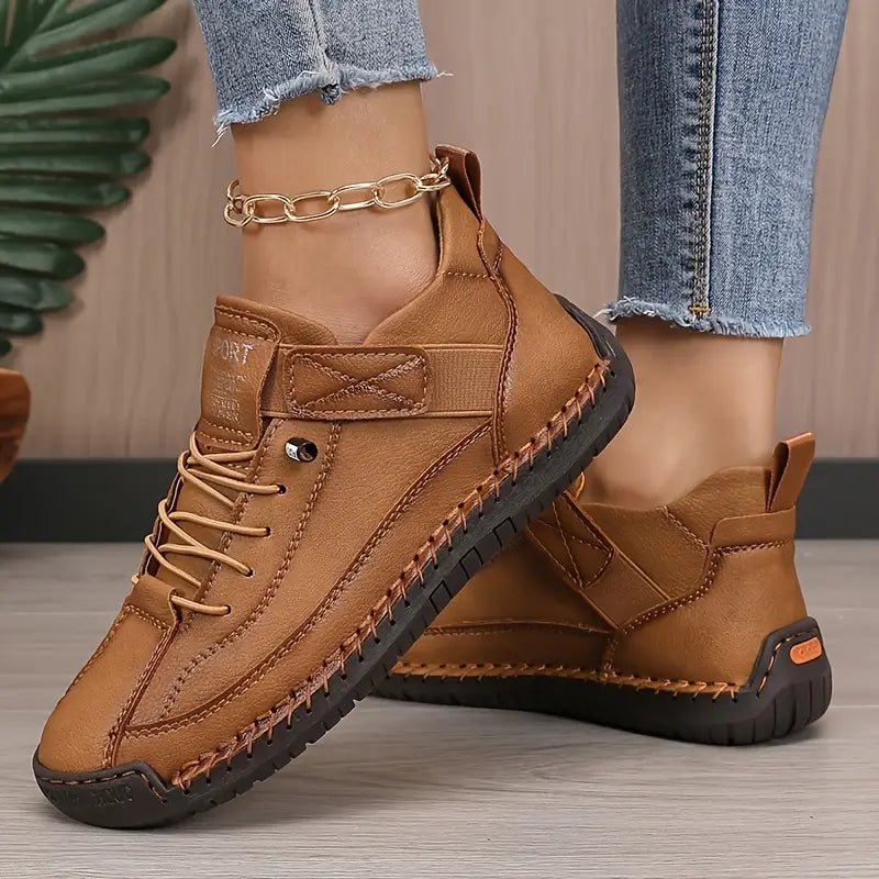JUNE - Orthopedic Sneakers