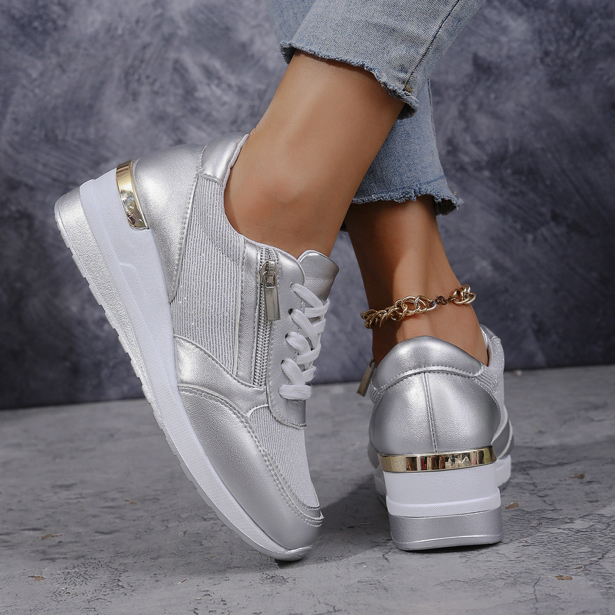 HAZEL - Orthopaedic Trainers