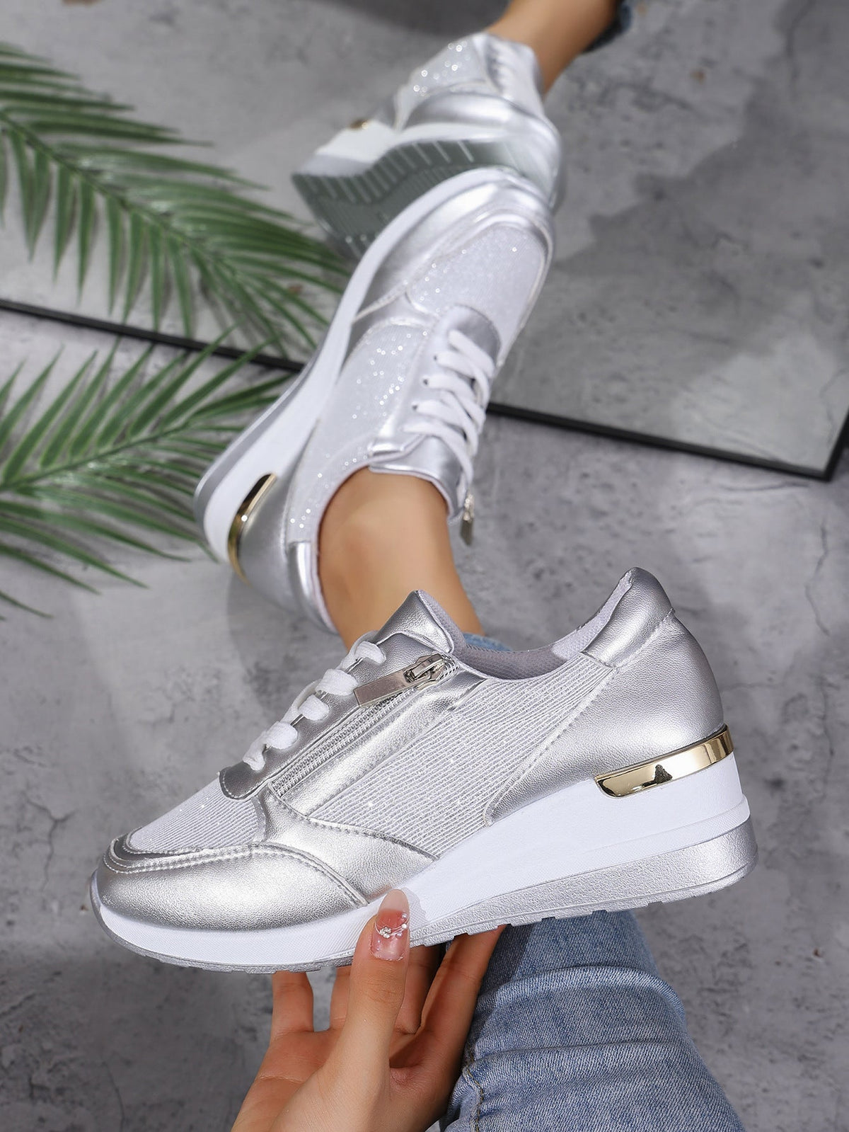 HAZEL - Orthopaedic Trainers