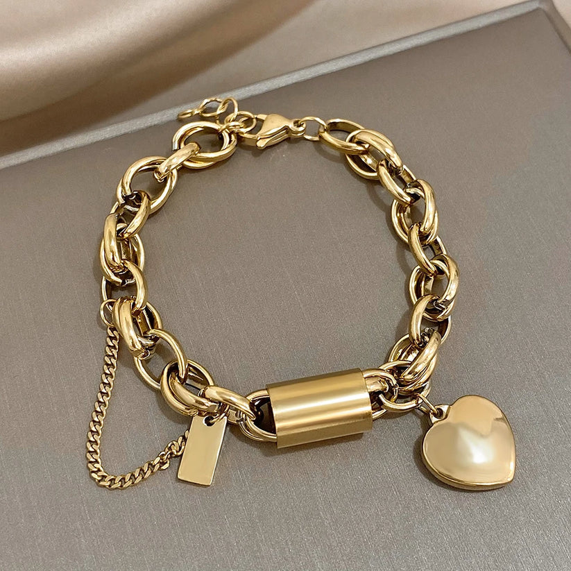 WILHELMINA - Chunky Heart Bracelet