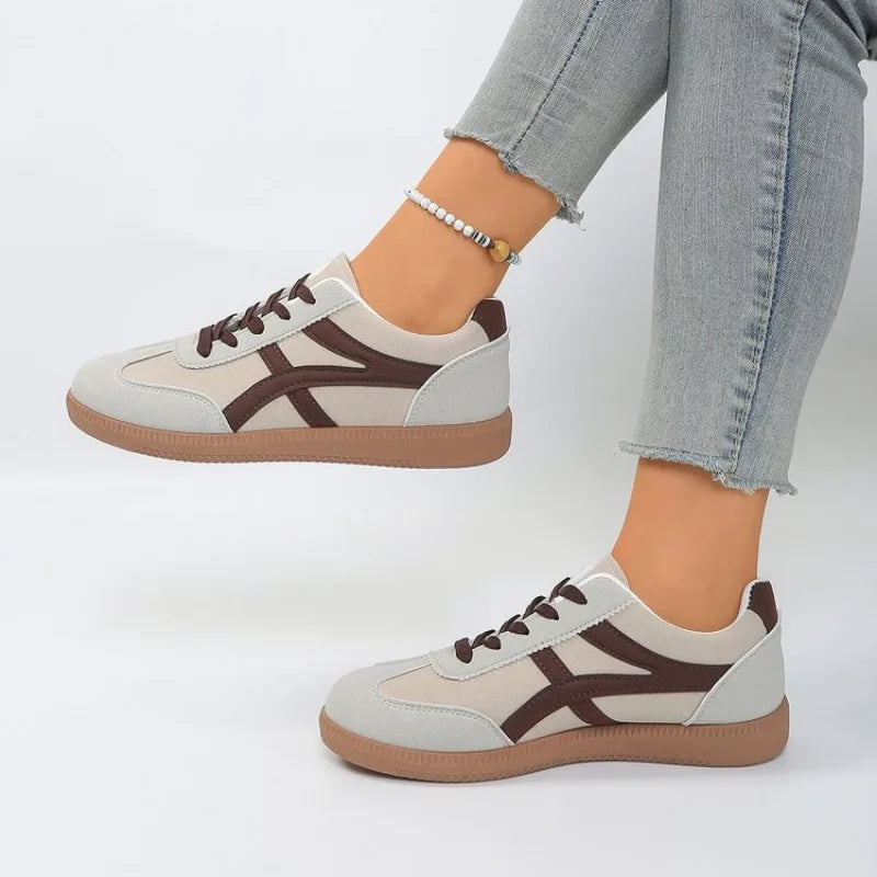 FREDA - Retro White Trainers