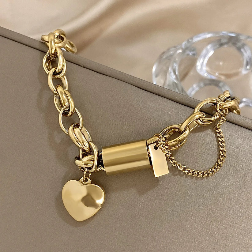 WILHELMINA - Chunky Heart Bracelet