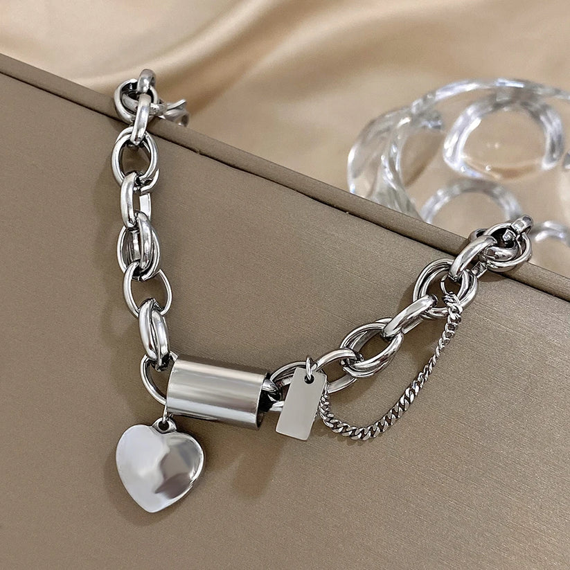 WILHELMINA - Chunky Heart Bracelet