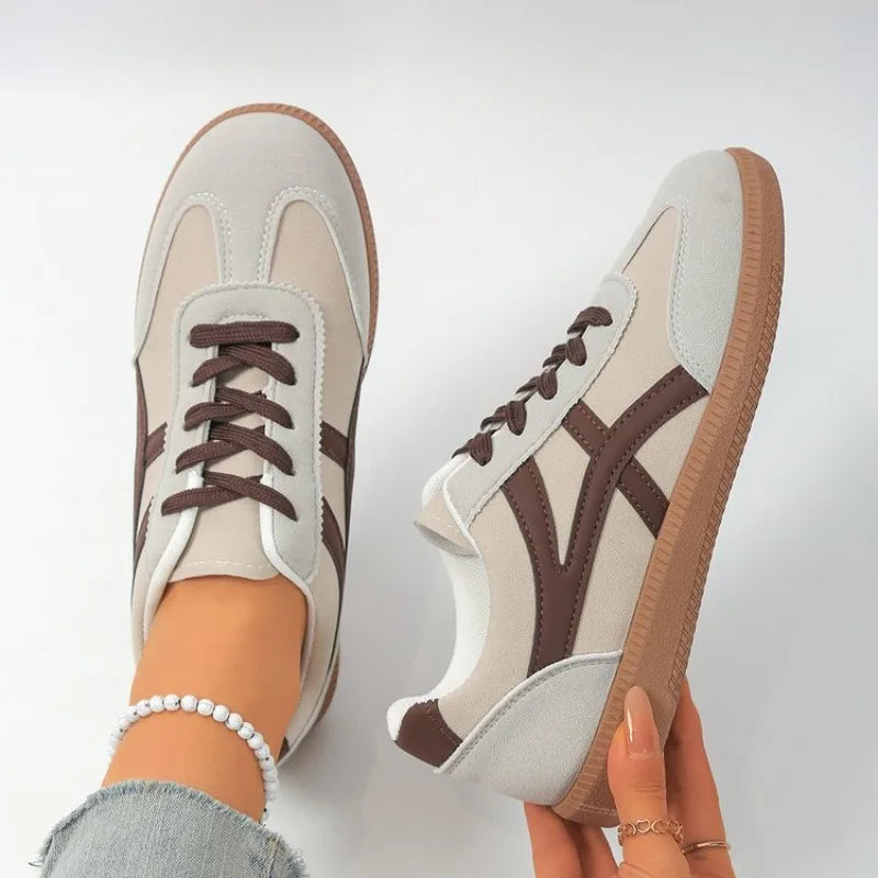 FREDA - Retro White Trainers