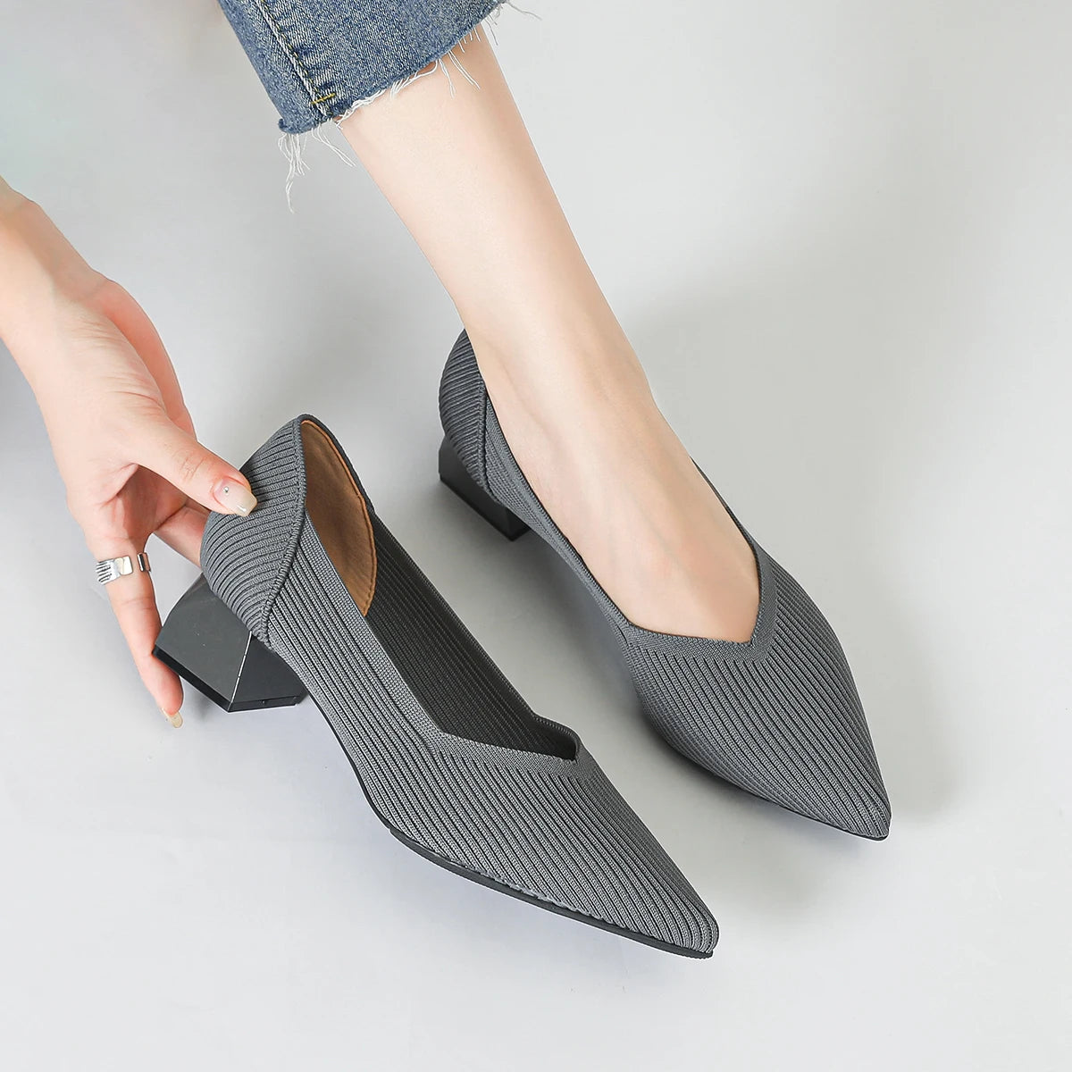 ADELAIDE - Knitted Pointed Heels
