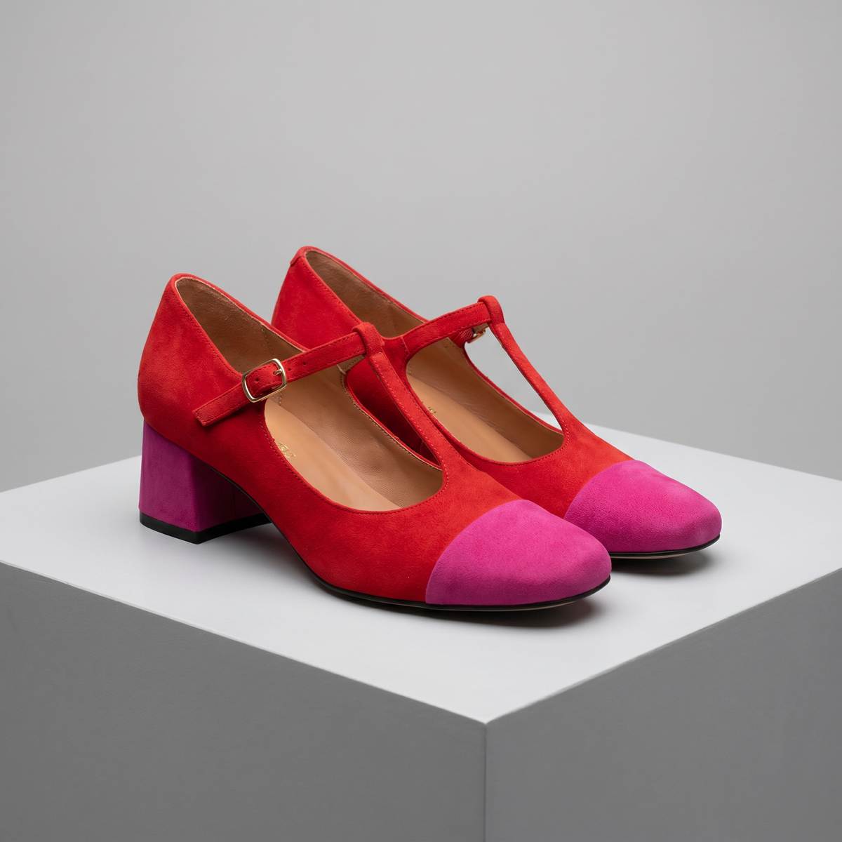 POPPY - Two-Tone Heel Loafers