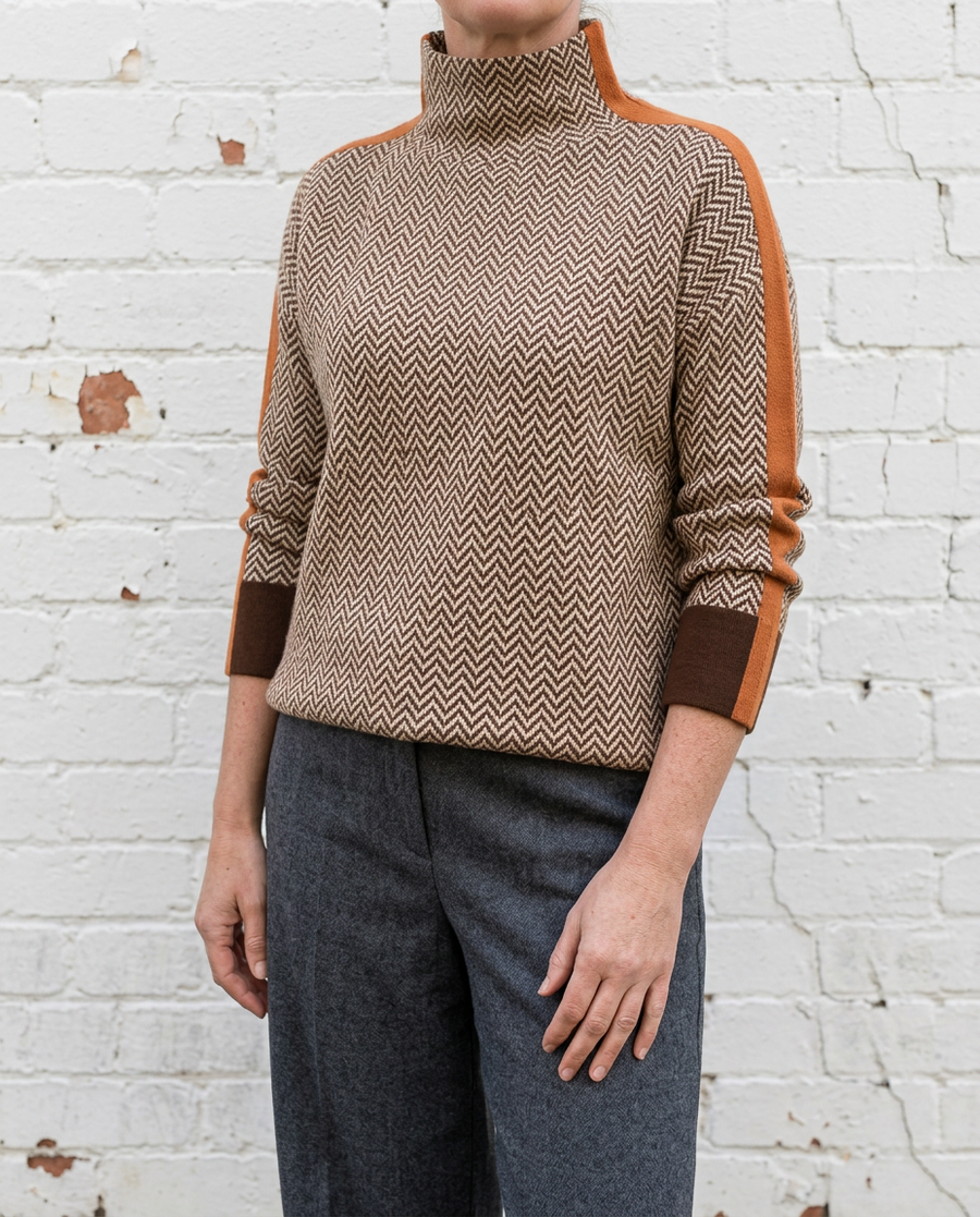 LOUISA - Pullover with High Collar