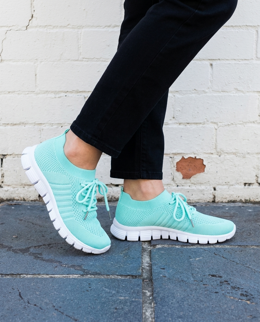 SERAPHINA - Performance Running Sneakers